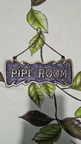 Placa Decorativa Pipi Room