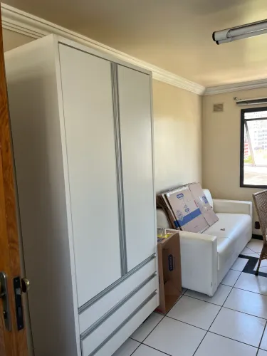 Apto cobertura de um quarto no centro Criciúma SC