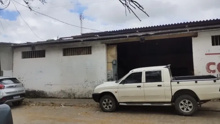 Galpão no Distrito dos Mecânicos de Campina Grande