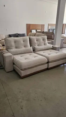 Sofá Reclinável e Retrátil Molas Ensacadas Espuma Hr-33 2,50 Linho Bege Direto da Fábrica