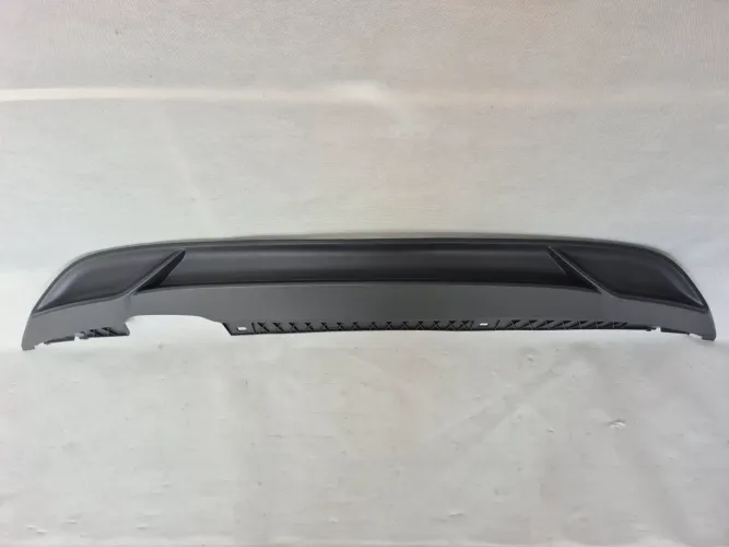Moldura parachoque traseiro polo 2018 2019 2022 original