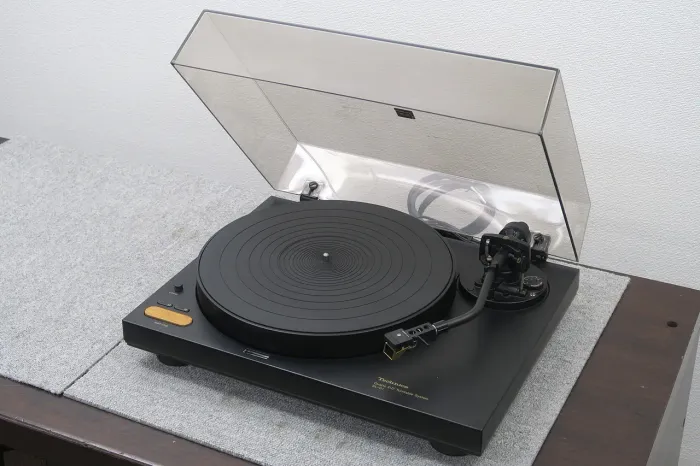 Toca-Discos Technics SL-01