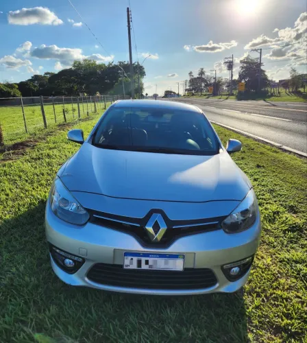 Renault Fluence Sed. Dyn. Plus 2.0 16V Flex Aut. 2016