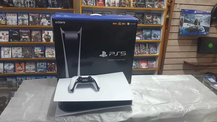 PS5 STANDART DIGITAL NA CAIXA. PARCELO 12X. LOJA FISICA.