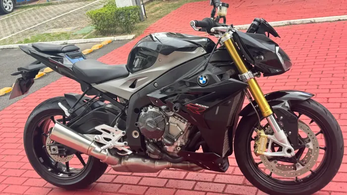 Moto BMW S1000R Ano 2017 Primerio e único dono com 9 mil km