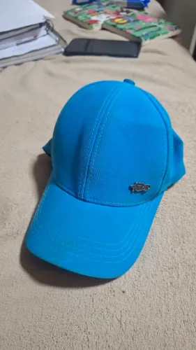 Boné azul
