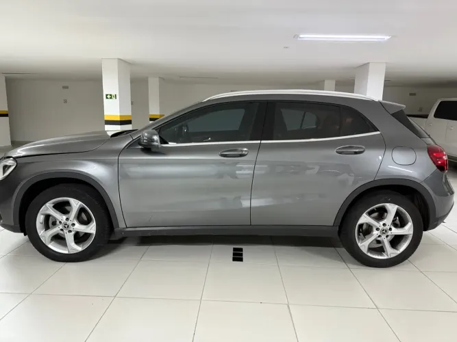 Mercedes-Benz GLA 200 Adv. 1.6/1.6 TB 16V Flex Aut. 2018