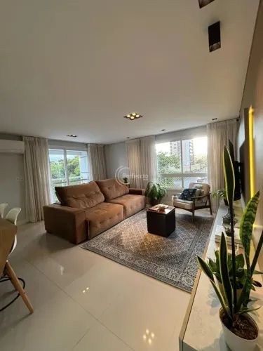 Venda - Apartamentos - 2 dormitórios - Villa Horn - Caxias do Sul - RS