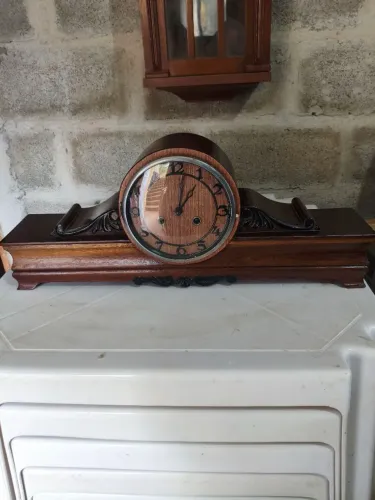 Relógio de Mesa Antigo 