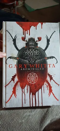 Livro Abominação - Gary Whitta (Capa dura)
