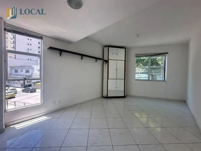 Sala para alugar, 31 m² por R$ 1.006,79/mês - São Mateus - Juiz de Fora/MG