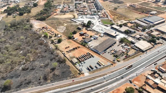 Parque oeste industrial- área e escritório - BR 060,