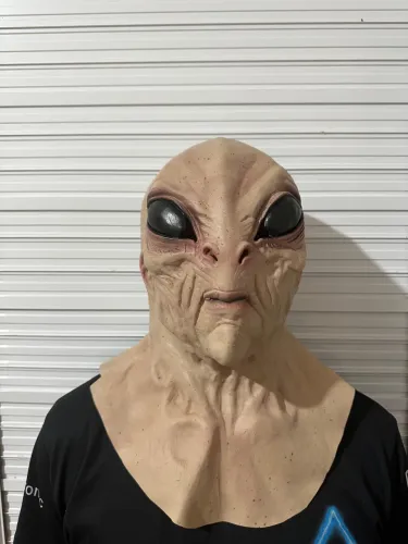 Máscara Realista Alienígena