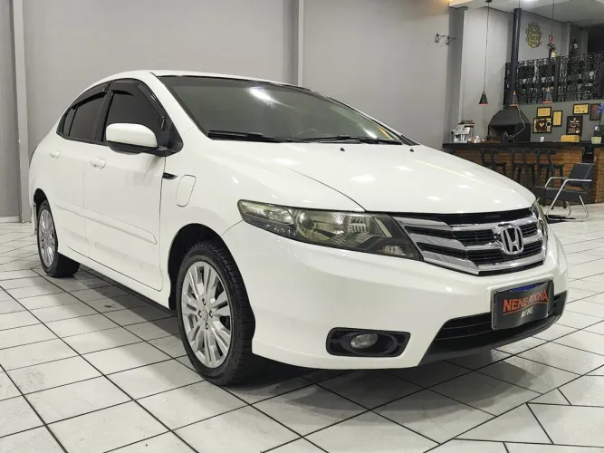 Honda City Sedan LX 1.5 Flex 16V 4P Aut. 2014