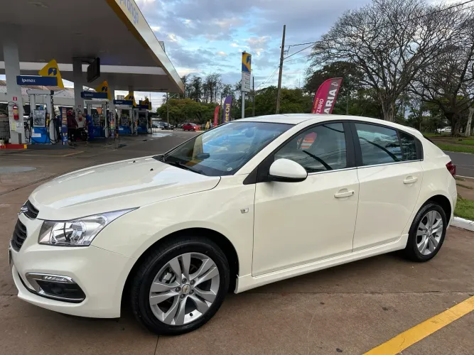 Chevrolet Cruze HB Sport LT 1.8 16V Flexp. 5P AUT 2016