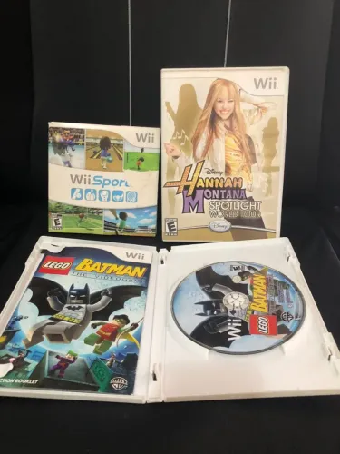 Jogos Originais Nintendo Wii - Wii Sports, Hannah Montana e LEGO Batman