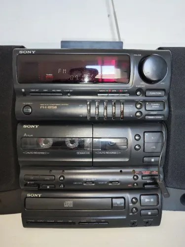 Som Sony Fh-b511 funcionando perfeito (Anos 90')