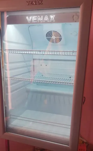 Freezer expositor vertical marca venax valor 1.500  