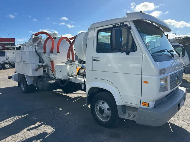 VW * TANQUE COMBINADO LIMPA FOSSA