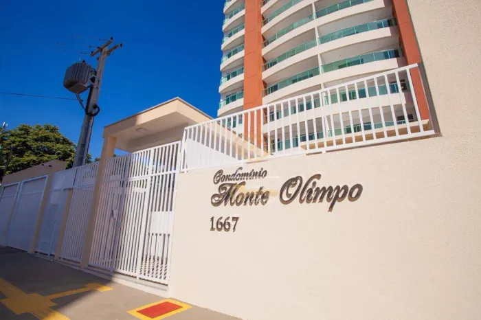 Apartamento com 3 dormitórios para alugar, 121 m² por R$ 4.362,69/mês - Olaria - Porto Vel