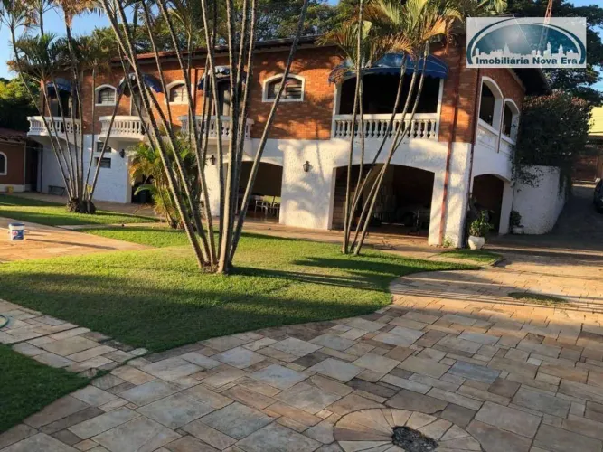 Chácara com 4 dormitórios à venda, 2180 m² por R$ 2.500.000,00 - Bosque - Vinhedo/SP