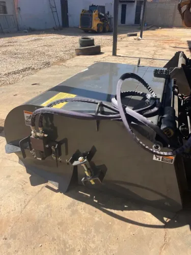 Vassoura paladin Nova 