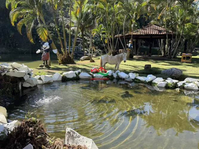 Sítio com 6 quartos, Centro, Itariri - R$ 1.5 mi, Cod: 465