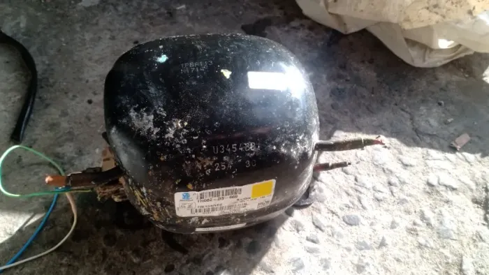 Motor de geladeira 