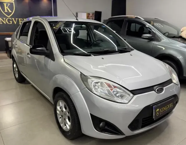 Ford Fiesta Sed. 1.6 8V Flex 4P 2014