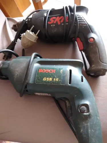 Makita e 3 furadeiras