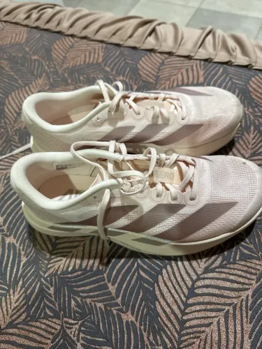 Vendo Adidas Evo SL original pouco usado