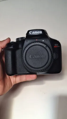 Canon t100 usada(apenas corpo)