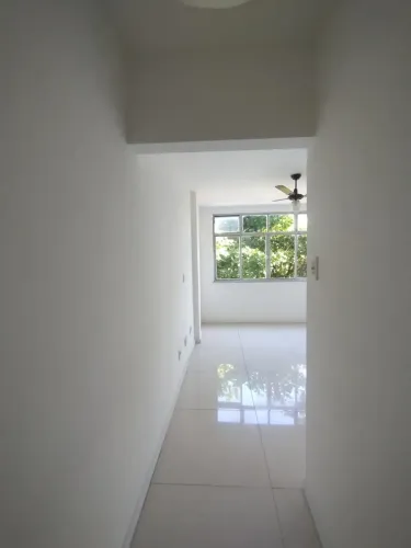 Imóvel para aluguel tem 68 metros quadrados com 2 quartos em Grajaú - Rio de Janeiro - RJ