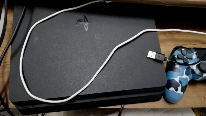 Ps4 slim