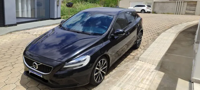 Volvo V40 T-4 Momentum 2.0 Aut. 2019