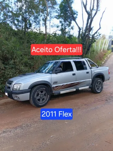 Chevrolet S10 Pick-up Rodeio 2.4 MPFI F.power CD 2011