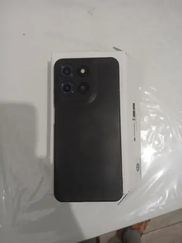 Vendo moto G17 super novo. Dois dias de uso. Nota, caixa e todos acessórios
