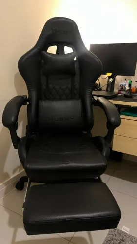 Cadeira Gamer Husky Tempest 700 Preta - Reclina 150°, apoio de pés, até 145kg