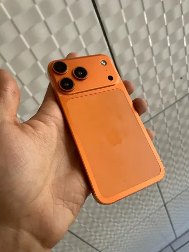 iPhone 11 64gb transformado no 17!