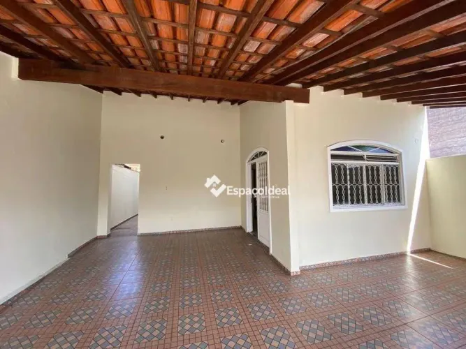 Casa com 3 dormitórios à venda, 144 m² por R$ 405.000 - Conjunto Habitacional Júlio de Mes