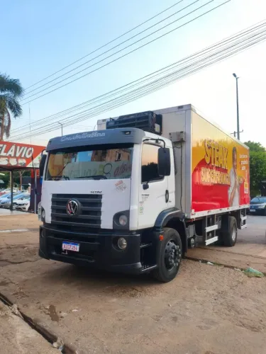 Caminhão 17-190