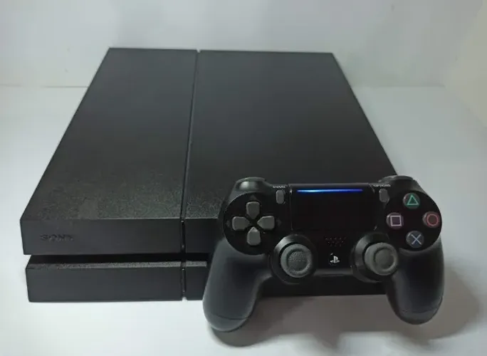 PS4 fat preto usado 500 GB