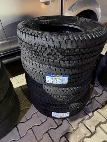 Pneu 265/75/16