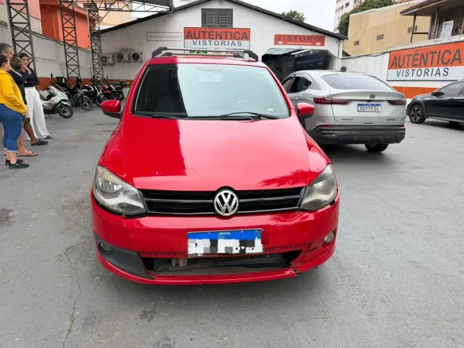 Volkswagen Fox 1.0 MI Total Flex 8V 5P 2011