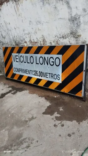 Placa de aluminio para carreta com faixa reflexiva 26 metros