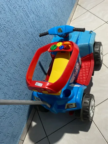 Triciclo infantil bandeirantes usado bom estado 