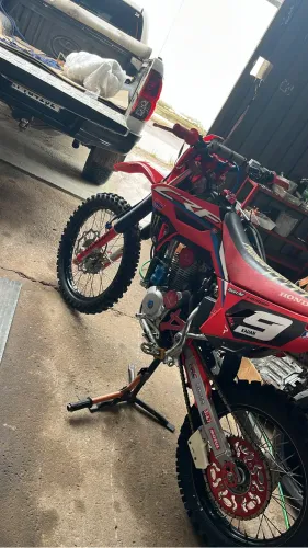 Honda Crf 230 Pro.