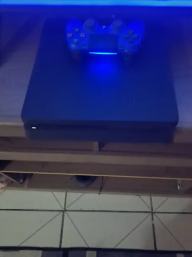 PlayStation 4 slim pro
