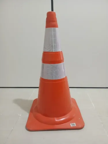 Cone de Sinalização 75cm Laranja com Faixas Refletivas - Modelo certificado