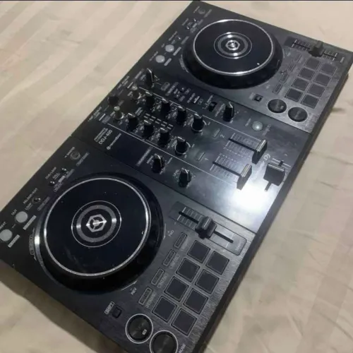 Ddj 400 pionner usada